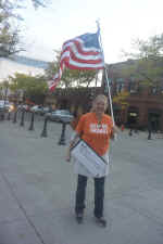 Vigil_for_Las_Vegas_100617_16.JPG (267716 bytes)