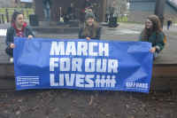 Marching_for_Our_Lives_032418_06.JPG (323043 bytes)